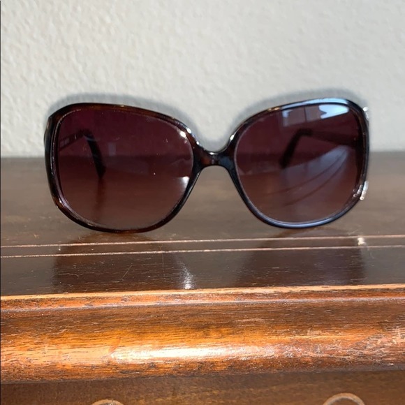 Steve Madden Brown Sunglasses - Picture 2 of 10
